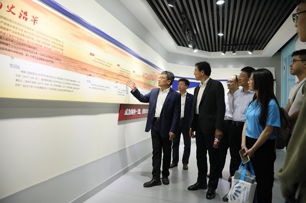 图片3.jpg 图片3.jpg