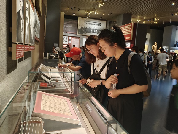 5. 党史2.jpg 5. 党史2.jpg